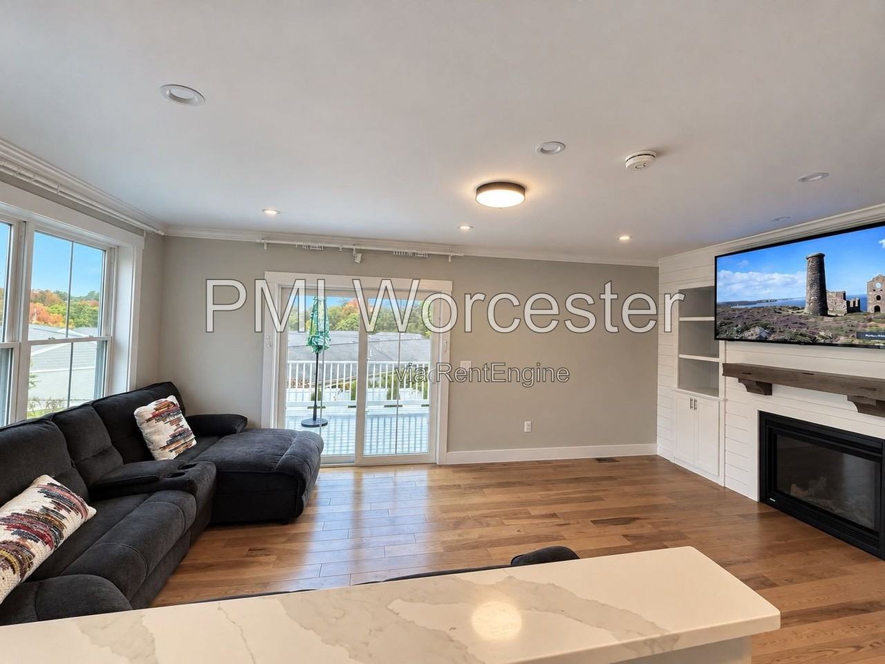 274 Providence Rd #8-8 - Photo 3 of 22
