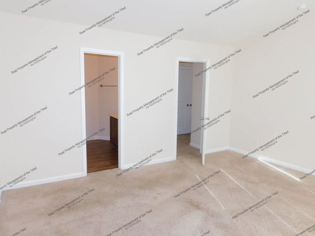 1150 Brooksridge Way - Photo 6 of 19