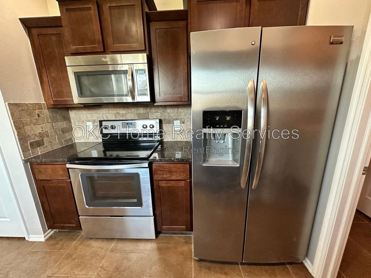 508 Sw 120th Ter - Photo 7 of 24