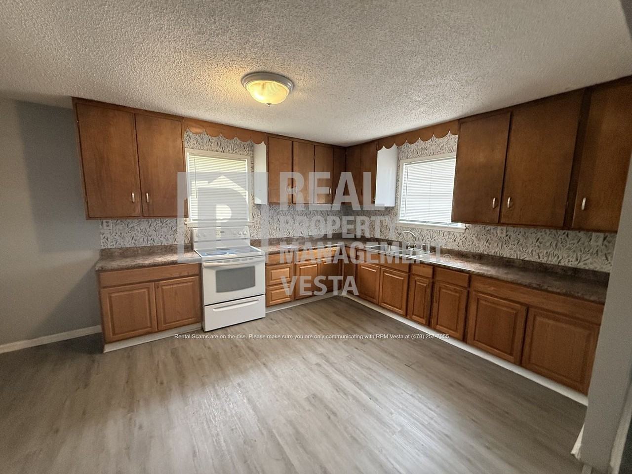 1523 Macgillicuddy Dr - Photo 5 of 15