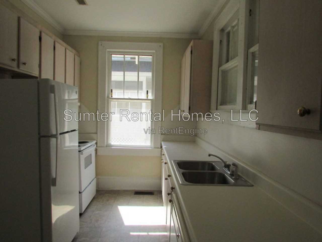 16 Harby Ave #A - Photo 2 of 11
