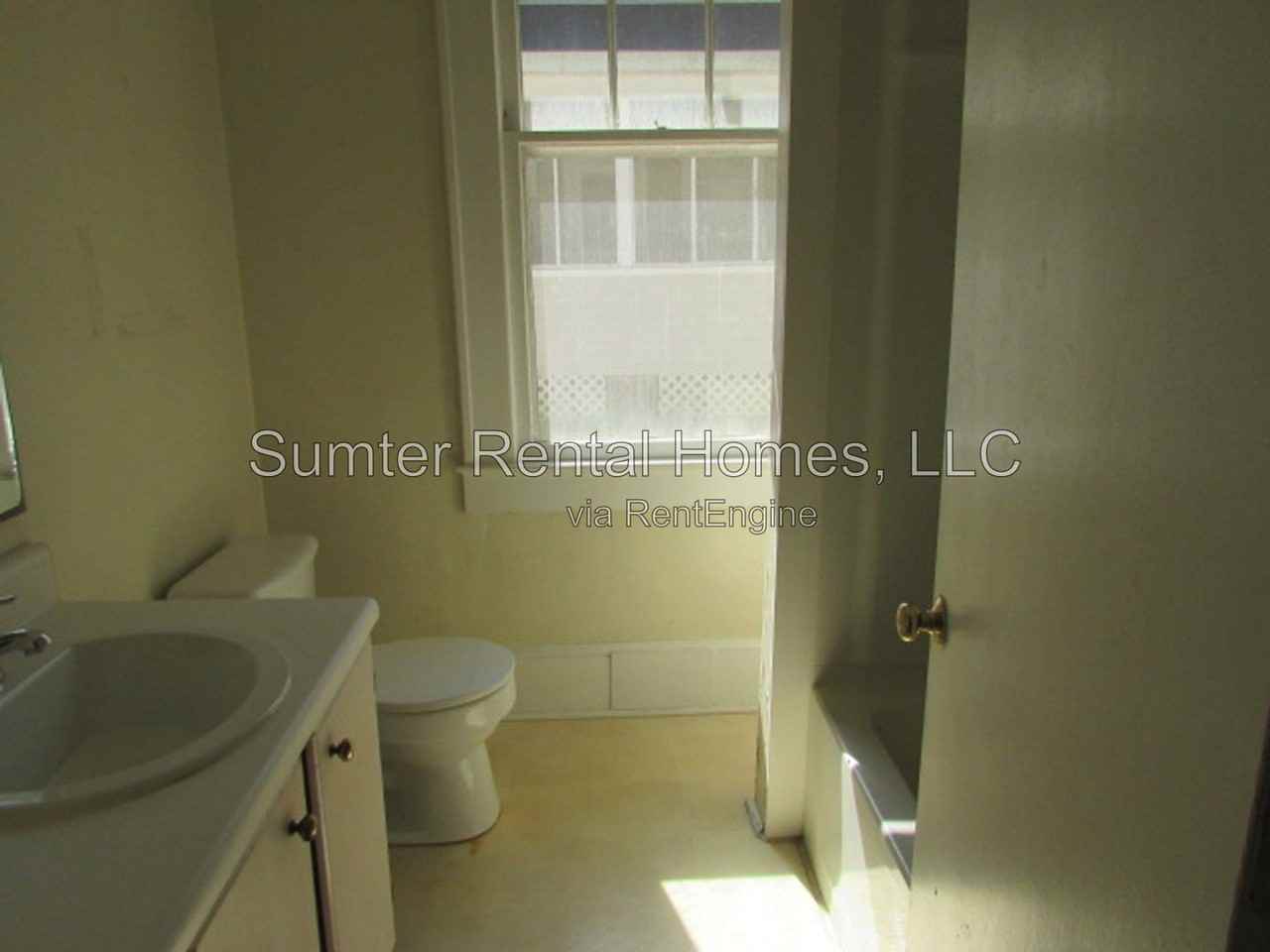 16 Harby Ave #A - Photo 5 of 11