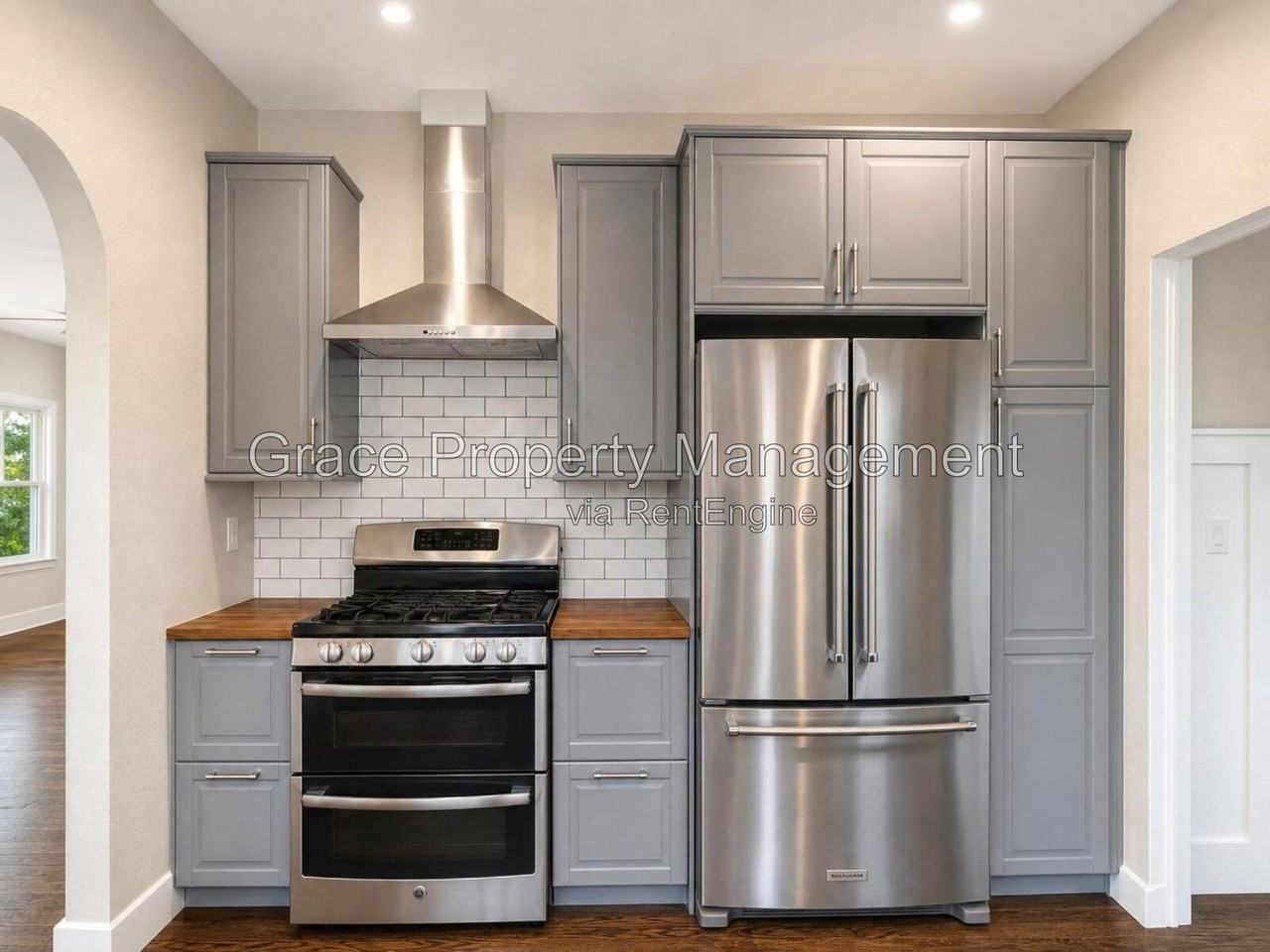 4470 Newton St - Photo 6 of 25
