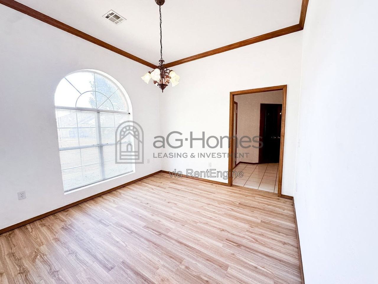 6408 Westlane - Photo 7 of 19