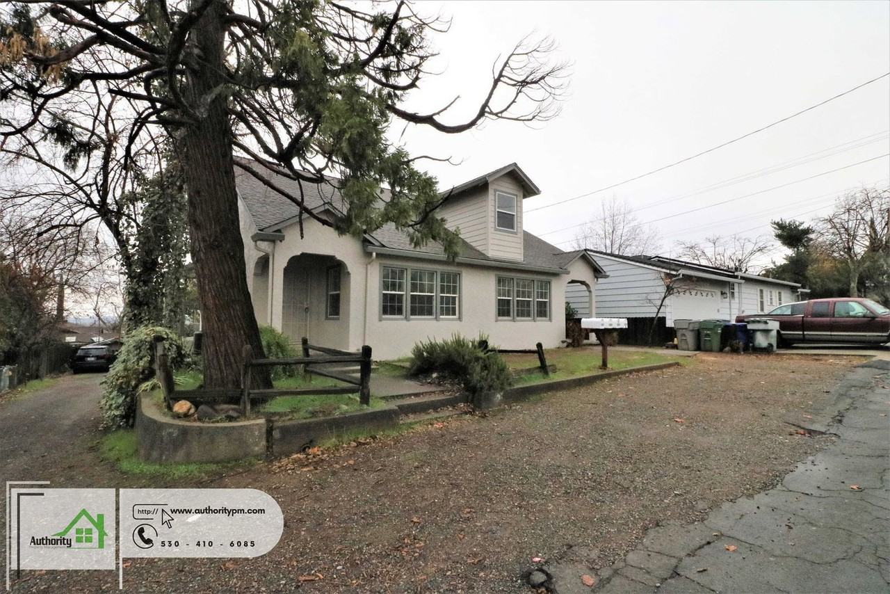 1903 Grace Ave - Photo 6 of 22