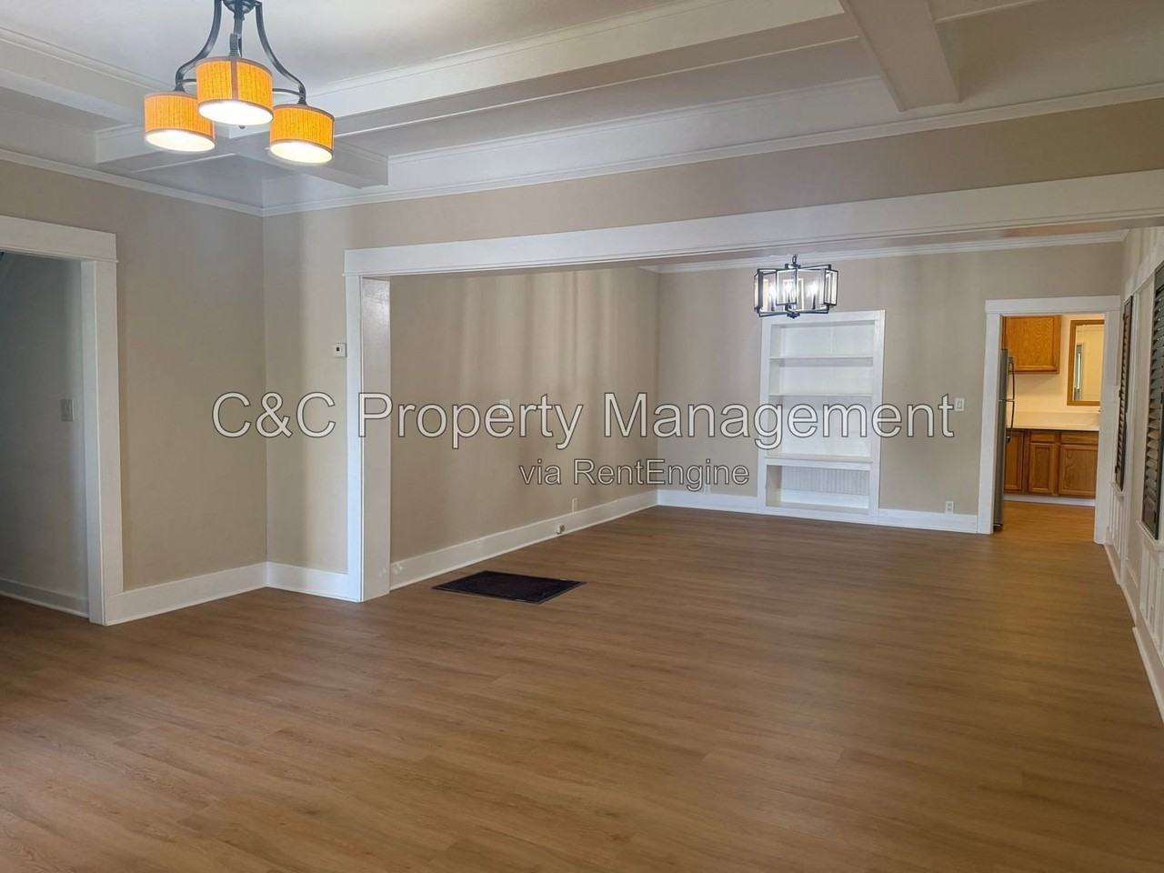 1559 W 49th St - Photo 5 of 18
