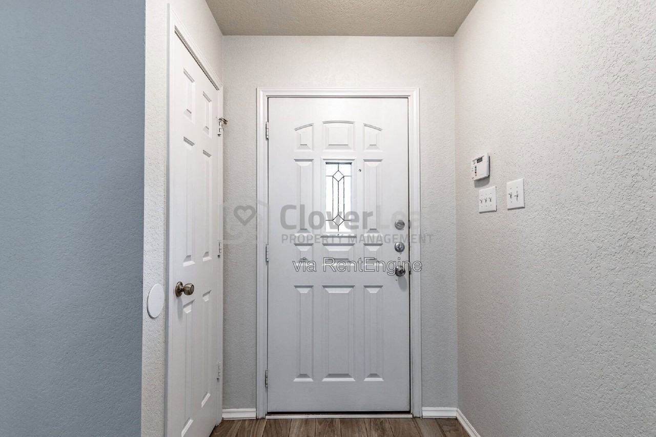 78 Kenrock Rdg - Photo 6 of 31