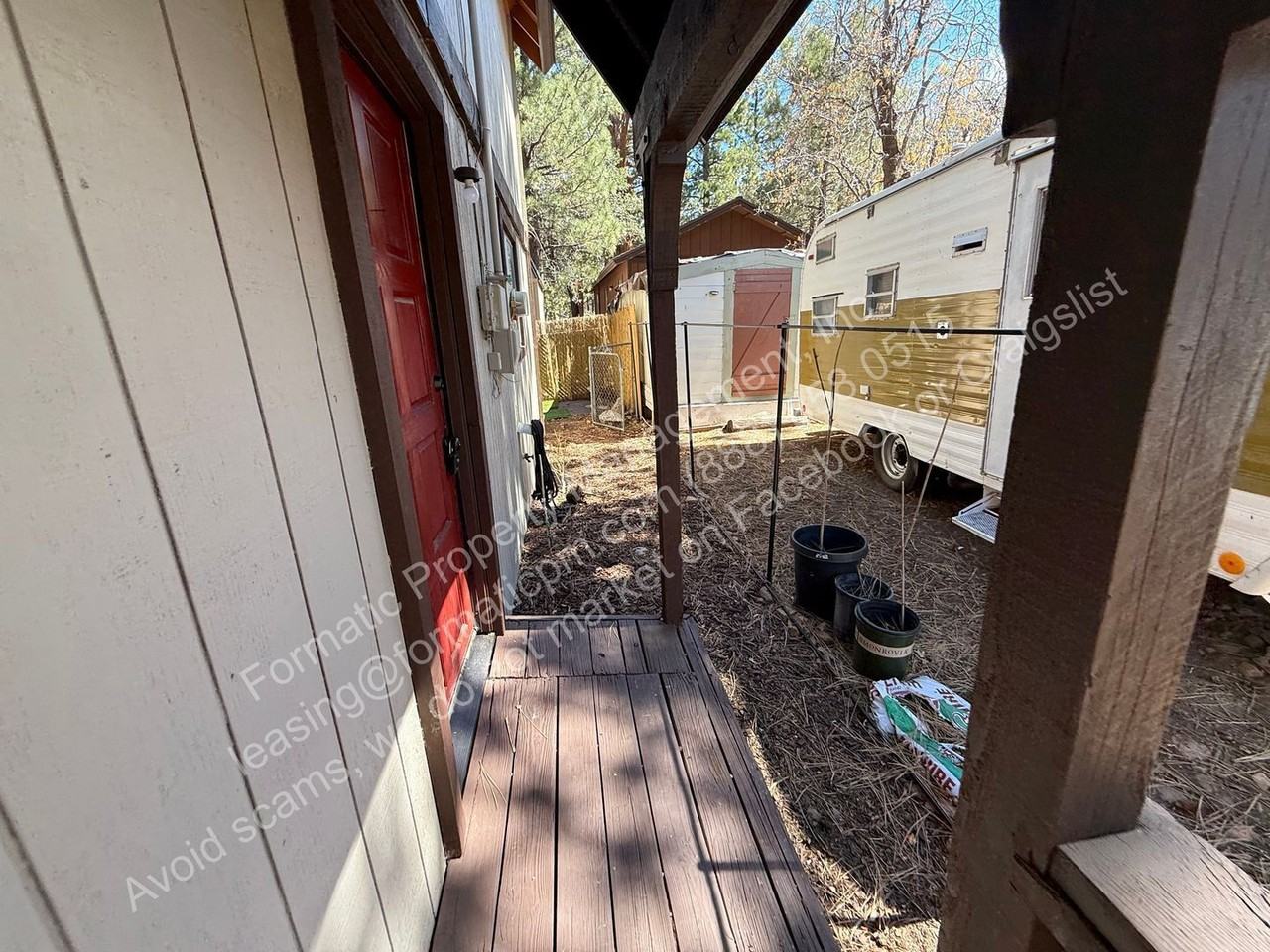 359 San Bernardino Ave - Photo 4 of 20