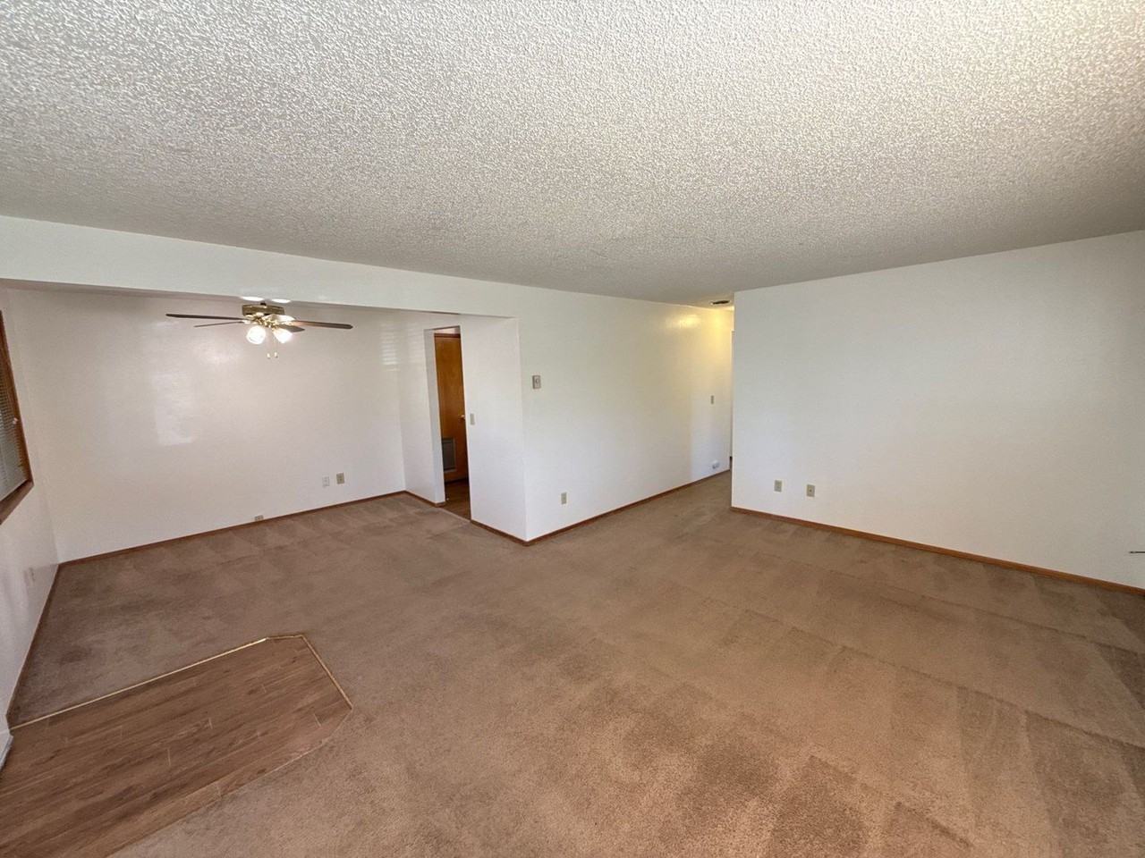 302 Ne Conifer Blvd - Photo 5 of 21
