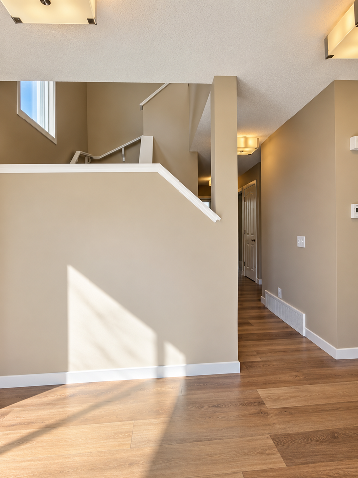 16428 12 Ave Sw - Photo 3 of 42