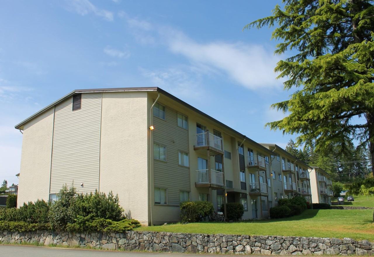 275  1st Ave - Photo 3 of 12