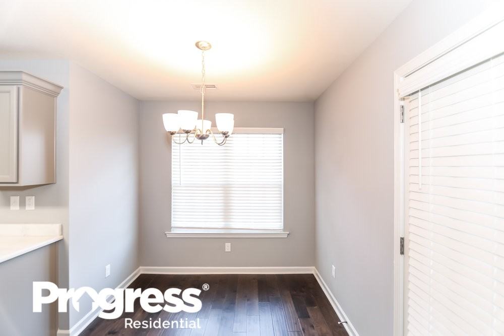 7071 Alexander Rd - Photo 7 of 17