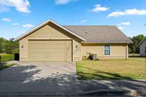 featured image of 604 E Sunset St
