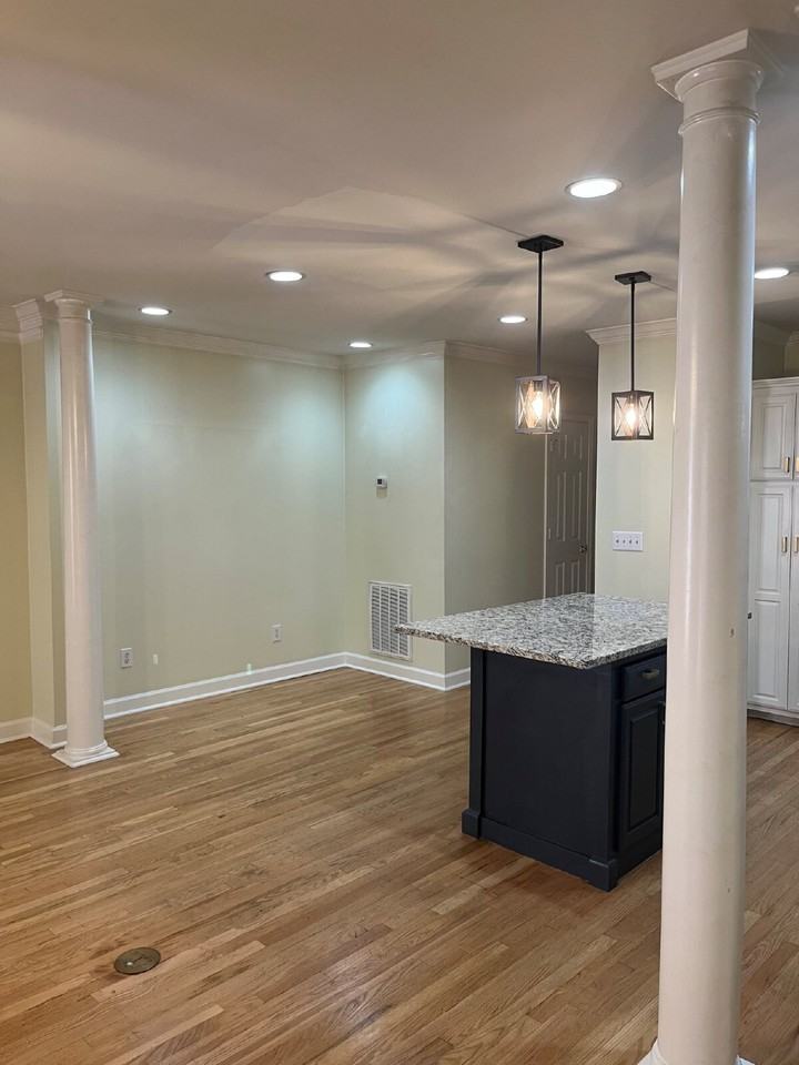 1648 Brentwood Pointe - Photo 7 of 31