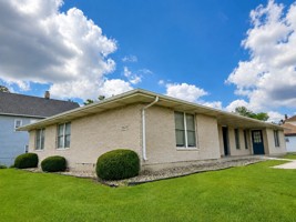 featured image of 2824 Jackson Ave #B