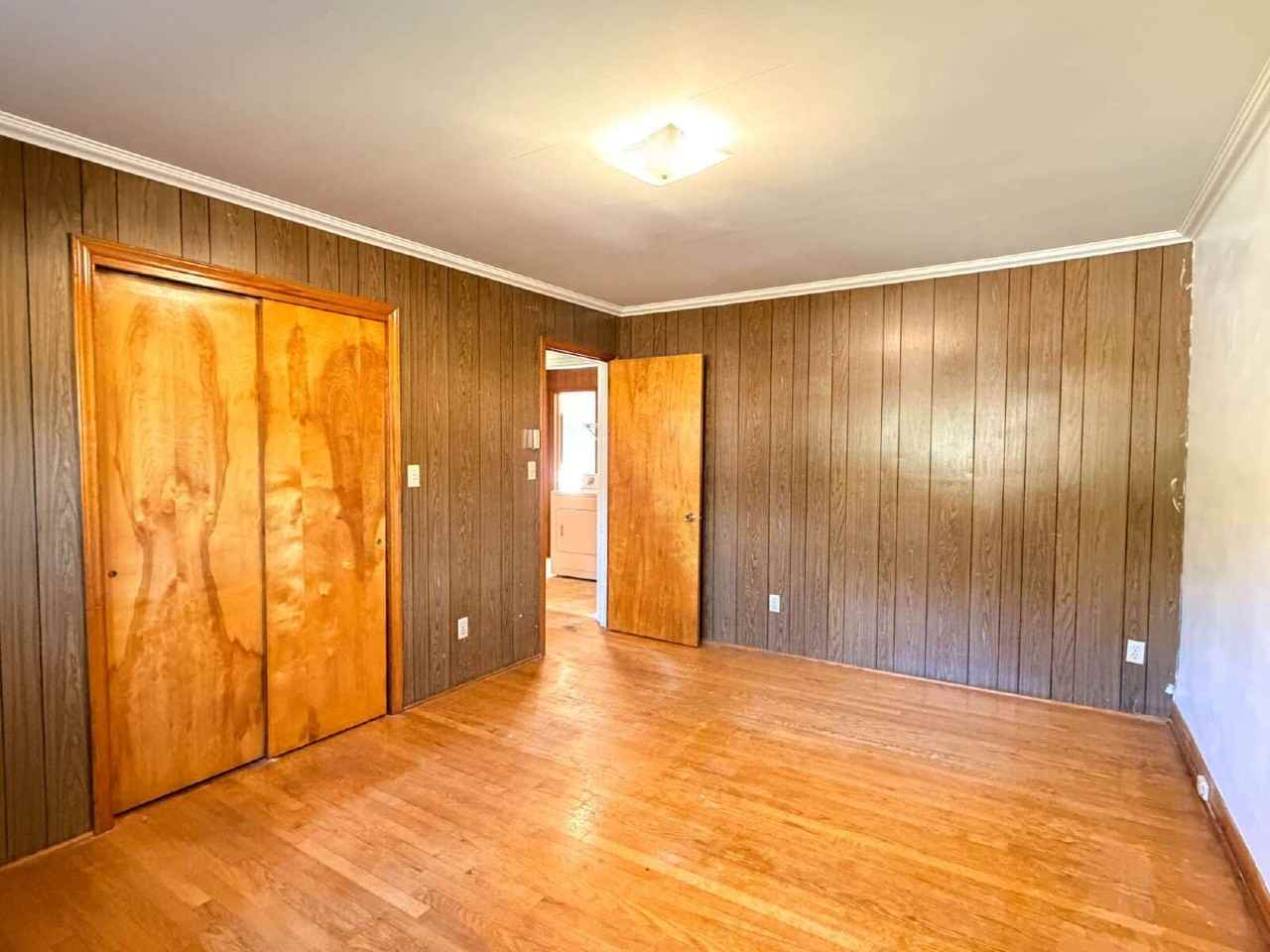 1610 Brevard Rd - Photo 5 of 15