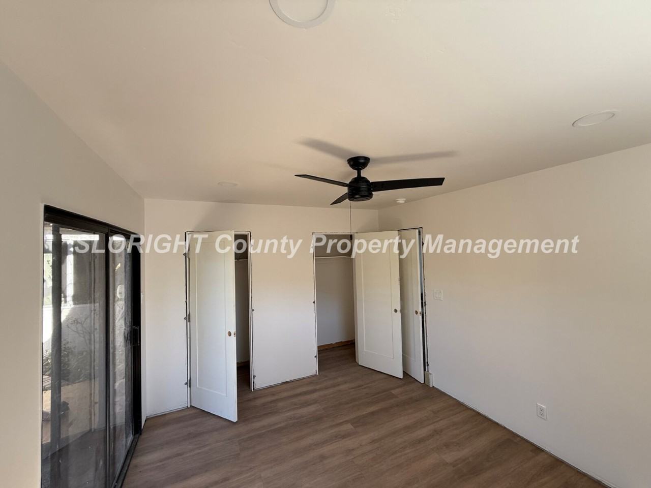 324 Cuesta Dr - Photo 4 of 11