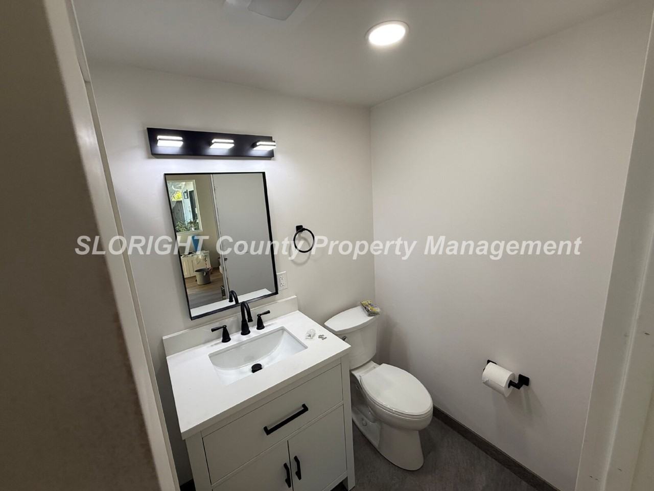 324 Cuesta Dr - Photo 5 of 11