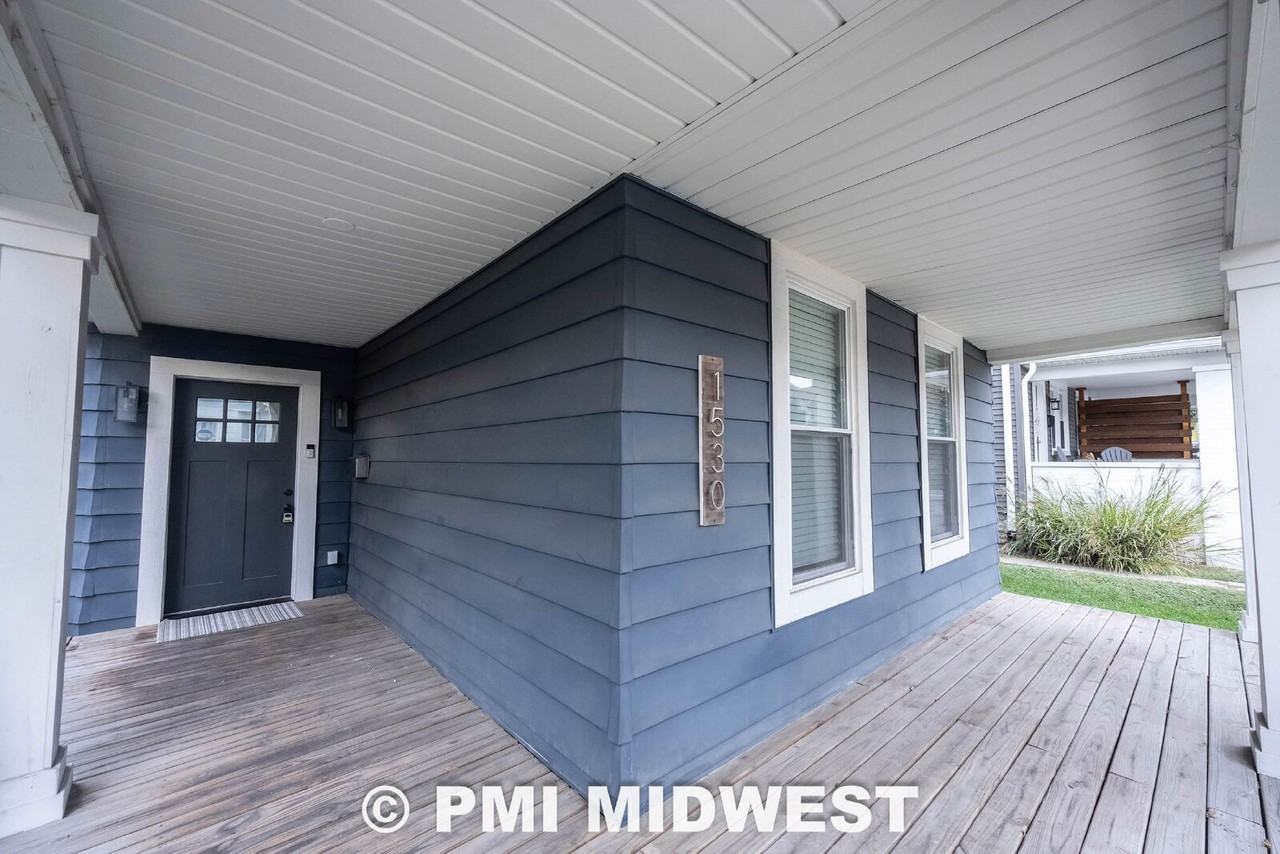 1530 S East St - Photo 2 of 34