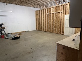 439 Canyon Oak Dr #B - Photo 1 of 1