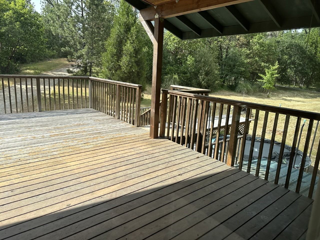 439 Canyon Oak Dr #B - Photo 4 of 6