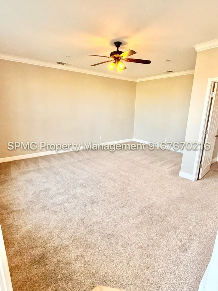 6174 Lonetree Blvd - Photo 4 of 50