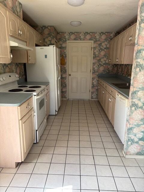 3170 Glenbrook Ave - Photo 5 of 12