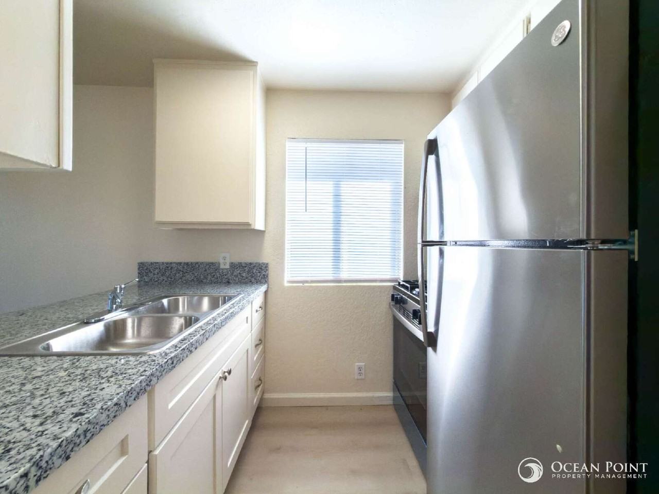 1820 E Ocean Ave - Photo 7 of 13