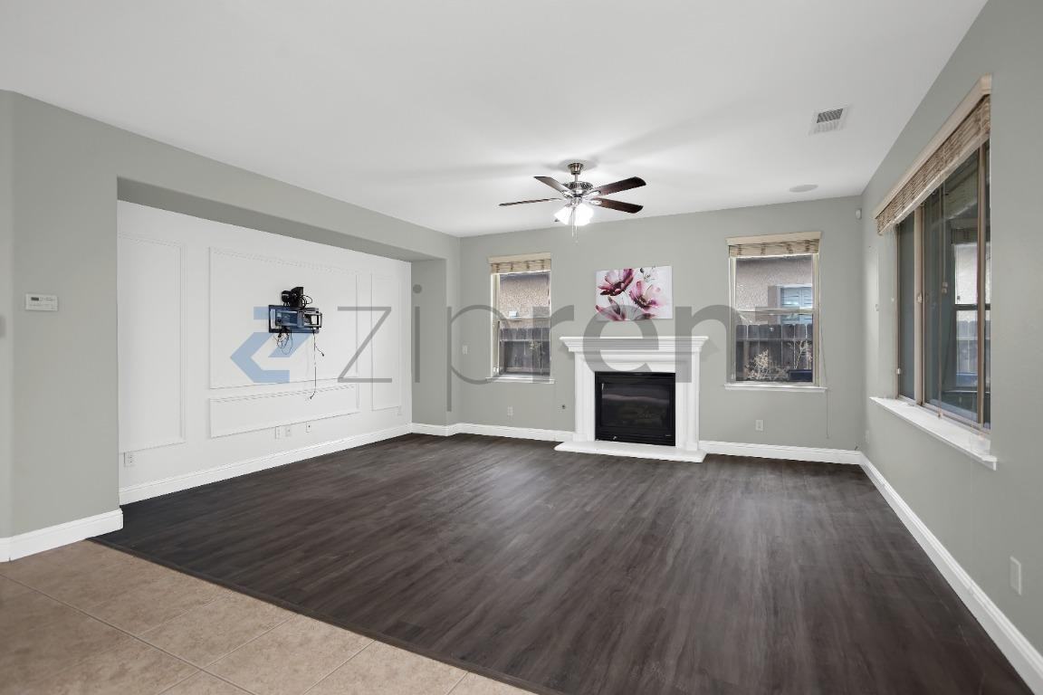5850 N Shiraz Ave - Photo 6 of 43