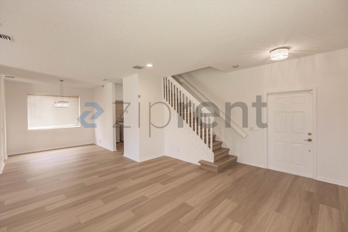 1326 Majesty Ter #1326 - Photo 4 of 35
