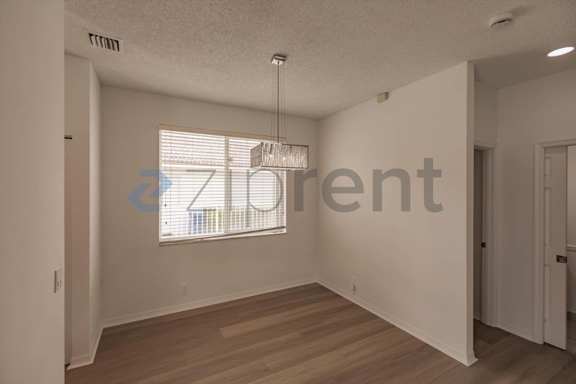 1326 Majesty Ter #1326 - Photo 5 of 35