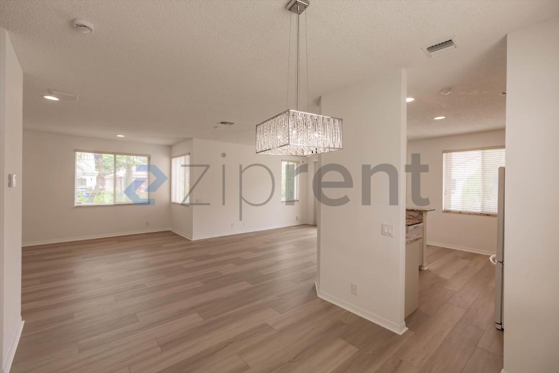 1326 Majesty Ter #1326 - Photo 7 of 35