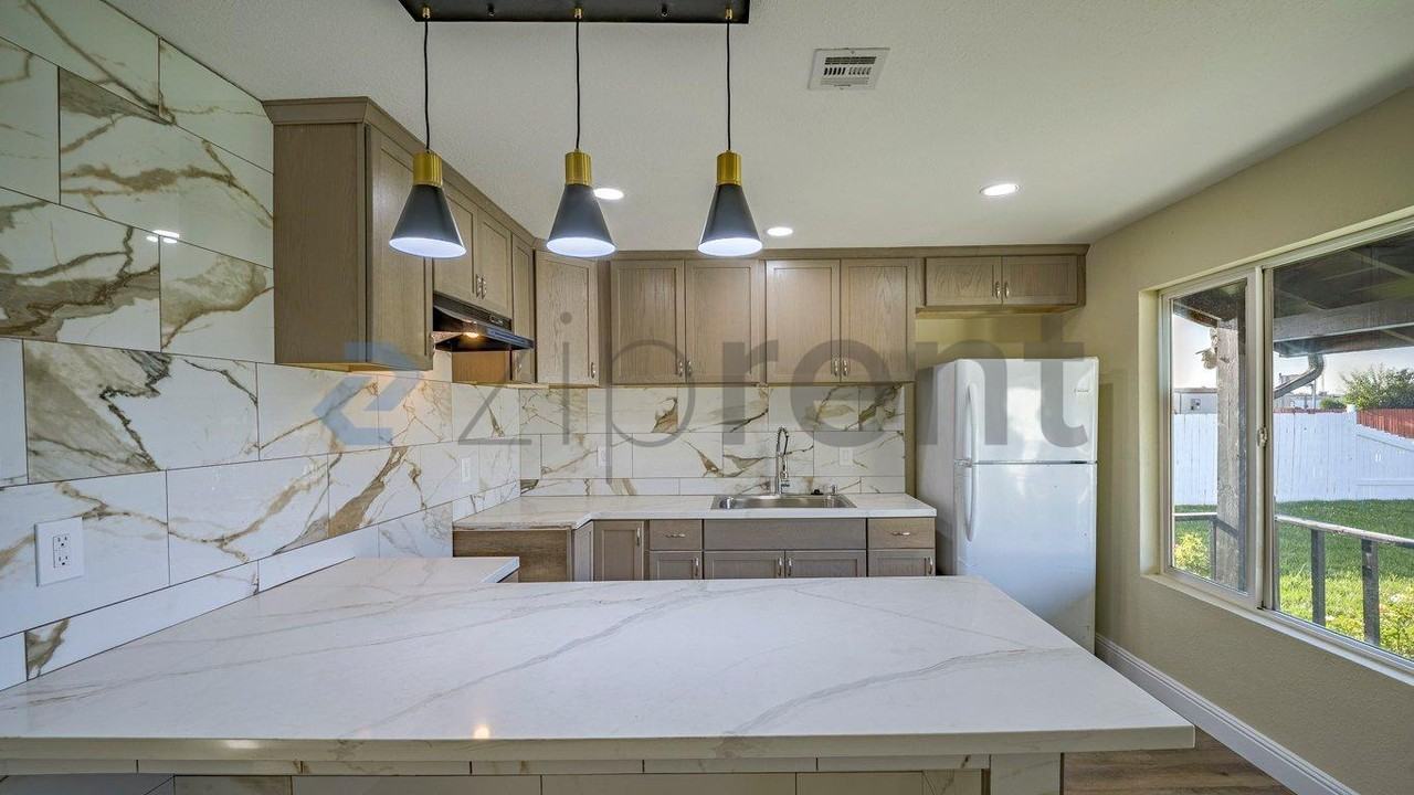 3530 Marfargoa Rd - Photo 7 of 38