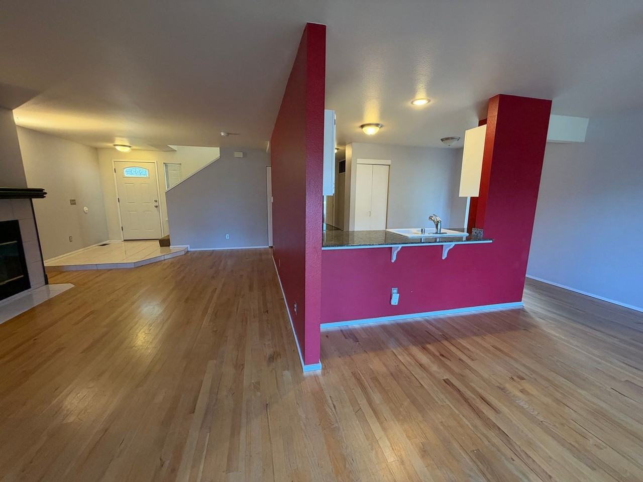 837 Nevada St - Photo 5 of 42