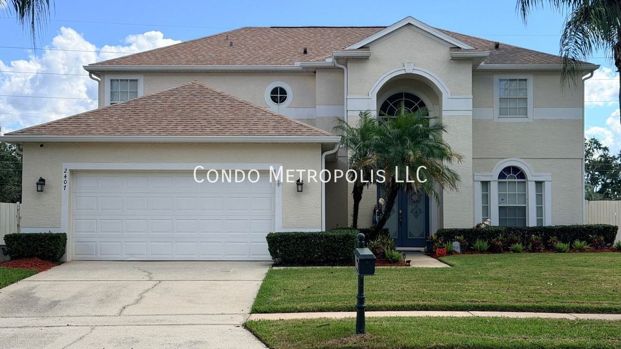 2407 Greenwillow Dr - Photo 2 of 11