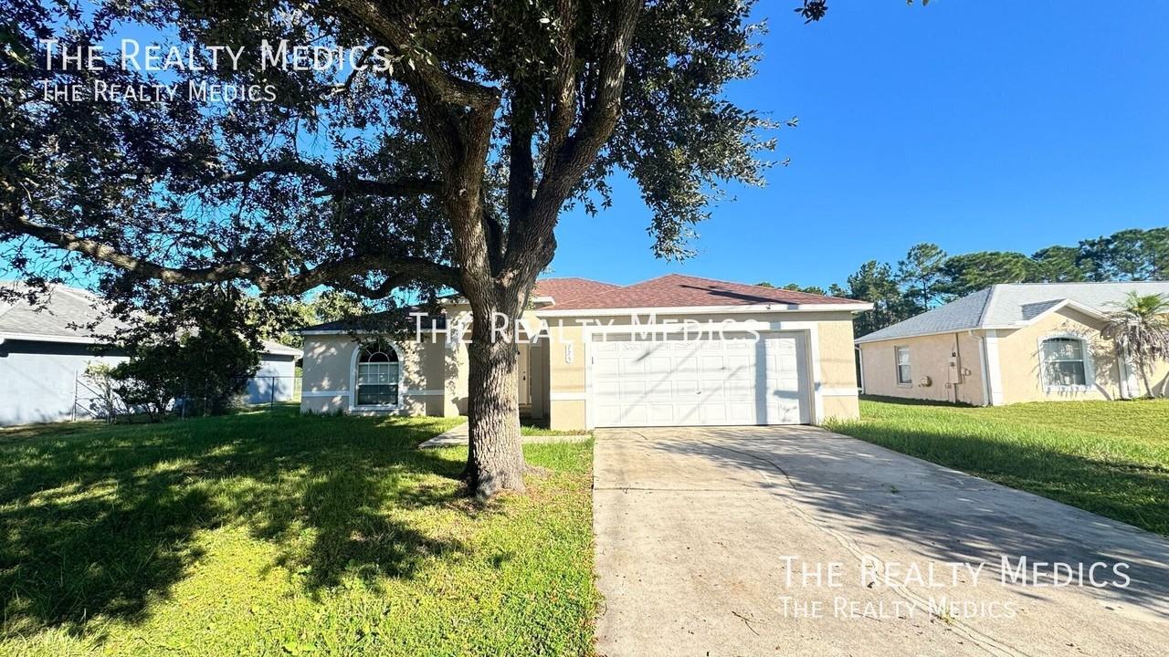 725 Pelican Ct - Photo 3 of 37