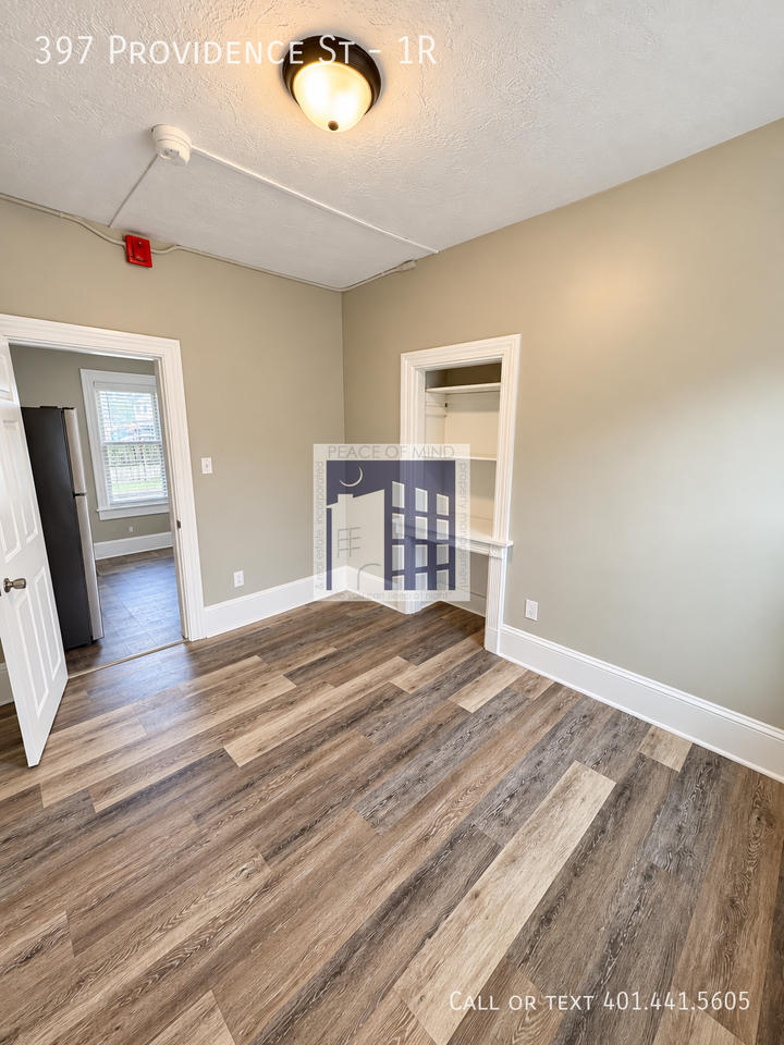 397 Providence St #1R - Photo 7 of 14