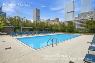 360 W Hubbard St - Photo 1 of 1