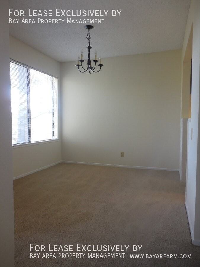 3323 La Mesa Dr #6 - Photo 3 of 16
