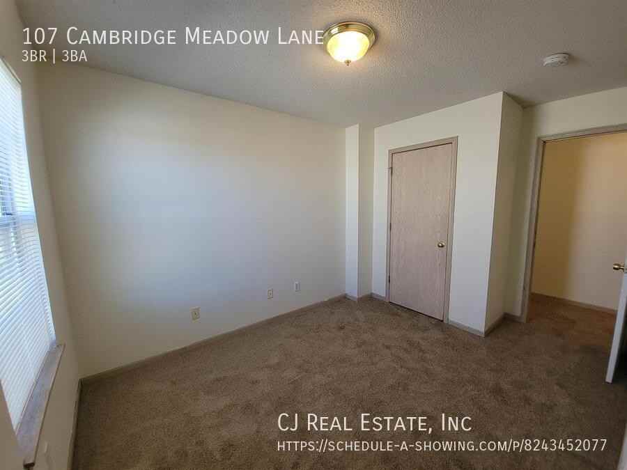 107 Cambridge Meadows Ln - Photo 7 of 10