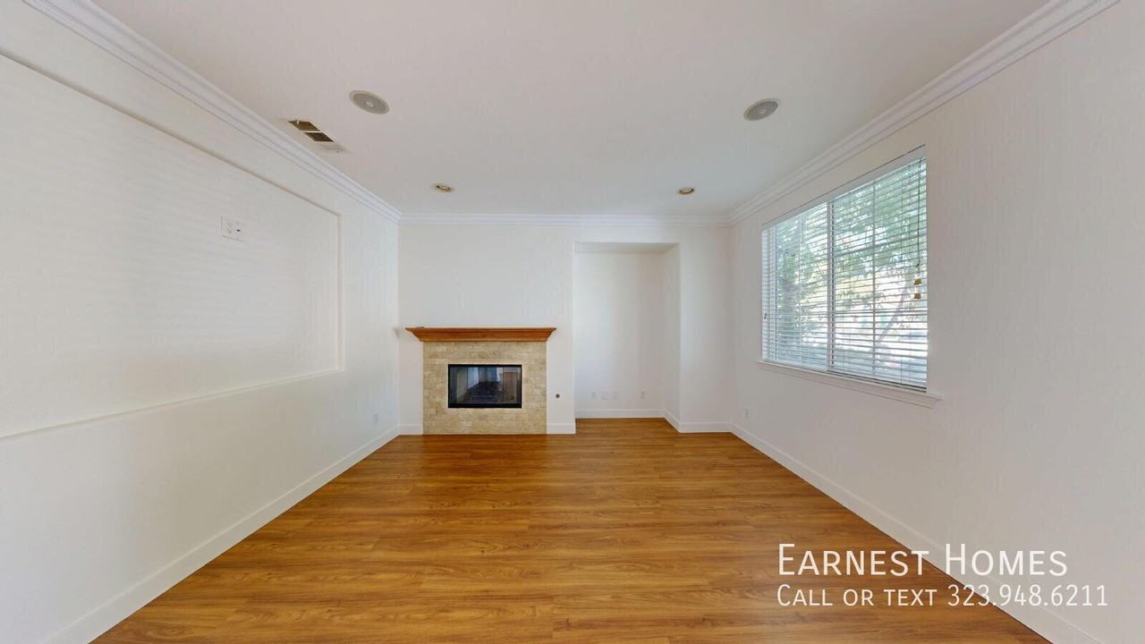 27805 Summer Grove Pl - Photo 2 of 31