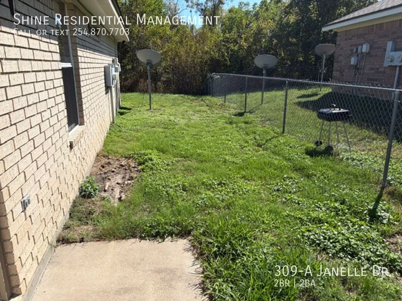 309 Janelle Dr #A - Photo 3 of 33