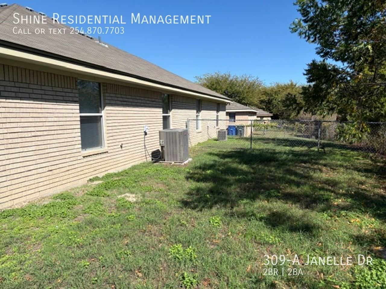 309 Janelle Dr #A - Photo 4 of 33