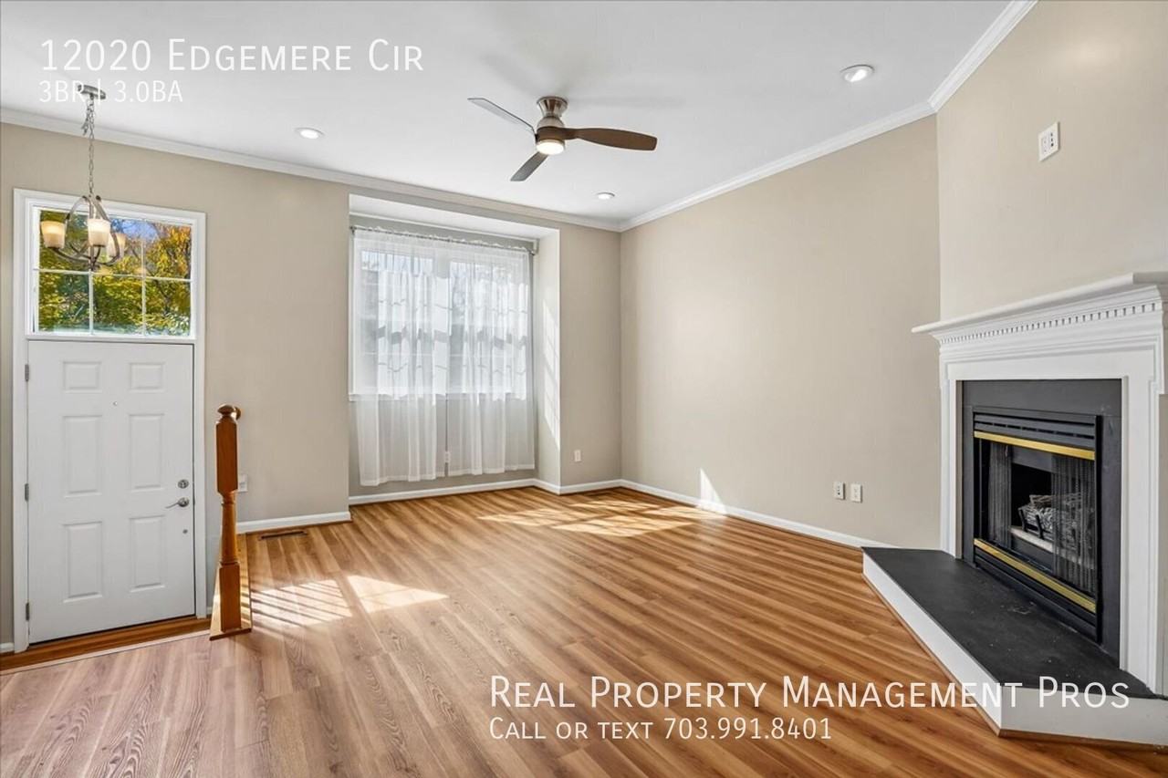 12020 Edgemere Cir - Photo 7 of 43