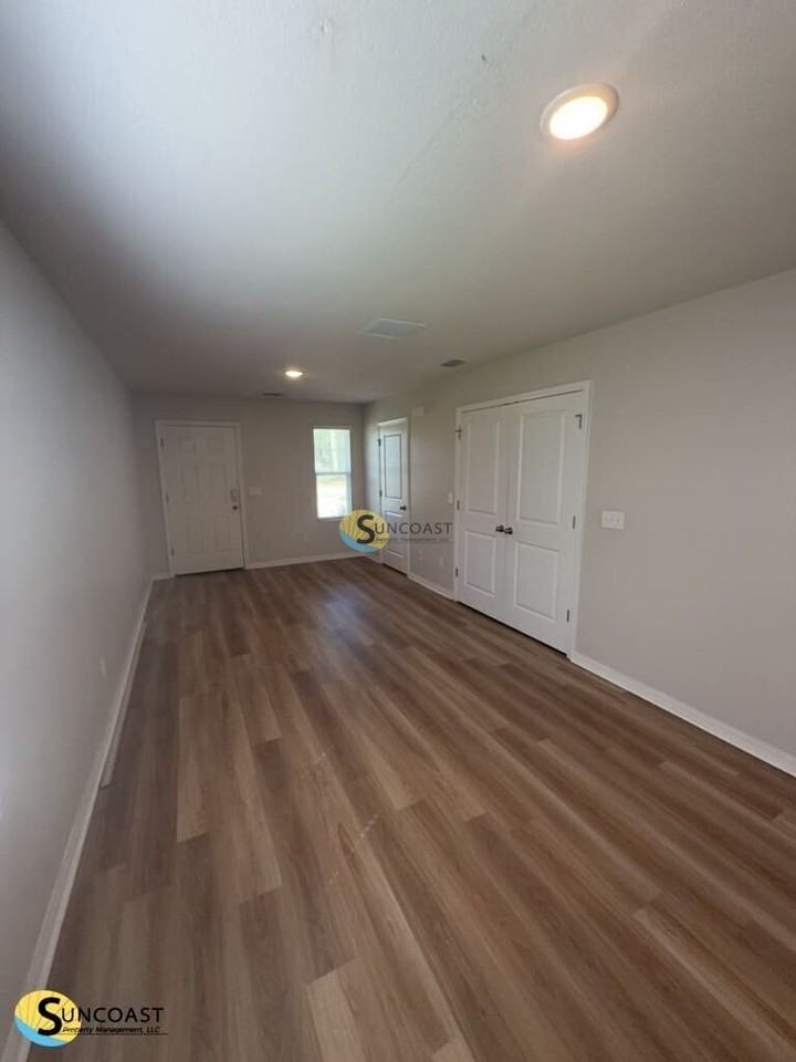 1329 Delmar St #2 - Photo 2 of 14