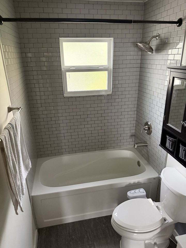 10942 65 Ave Nw - Photo 7 of 7