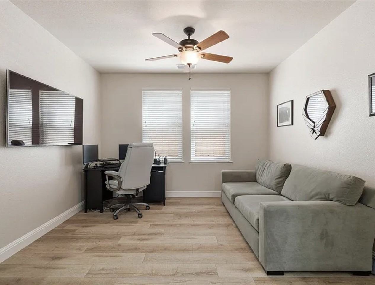 914 Campfire Cir #NA - Photo 7 of 39