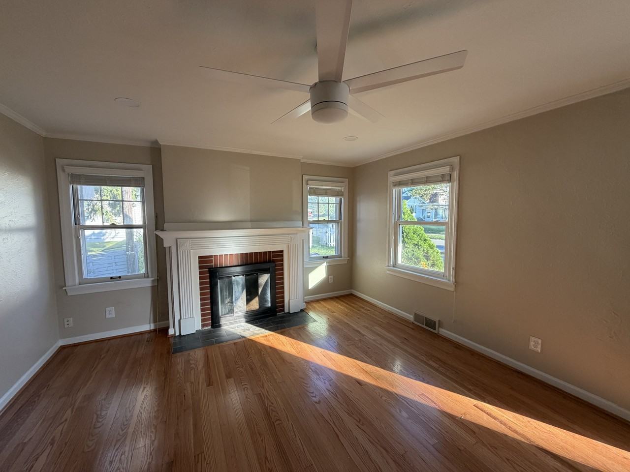 445 Peach Orchard Ave #NA - Photo 2 of 17