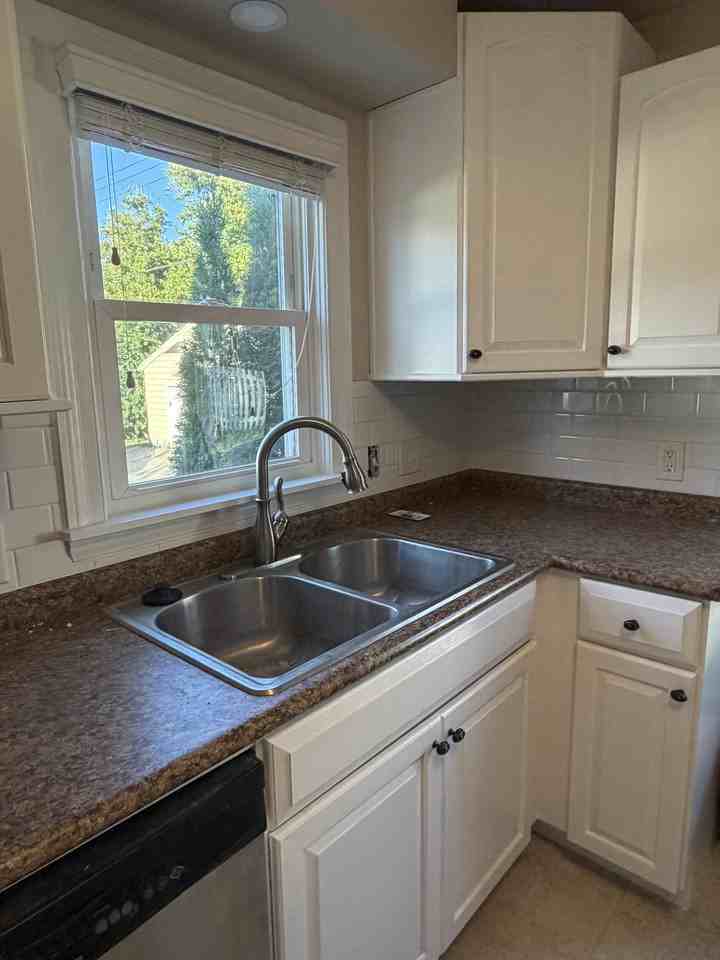 445 Peach Orchard Ave #NA - Photo 3 of 17