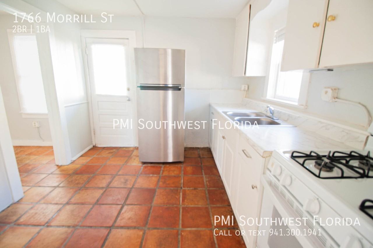 1766 Morrill St - Photo 5 of 14